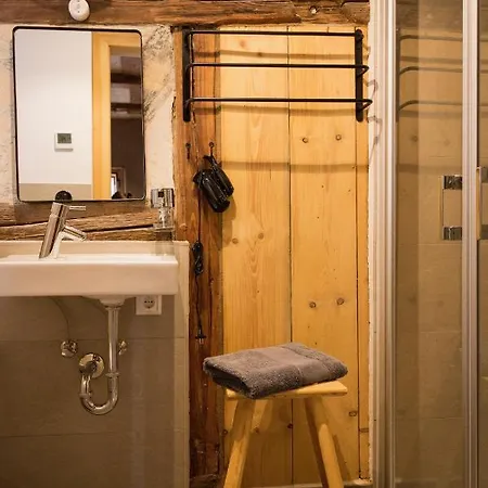 Апартаменты Kulturdenkmal Umgebinde1657 *